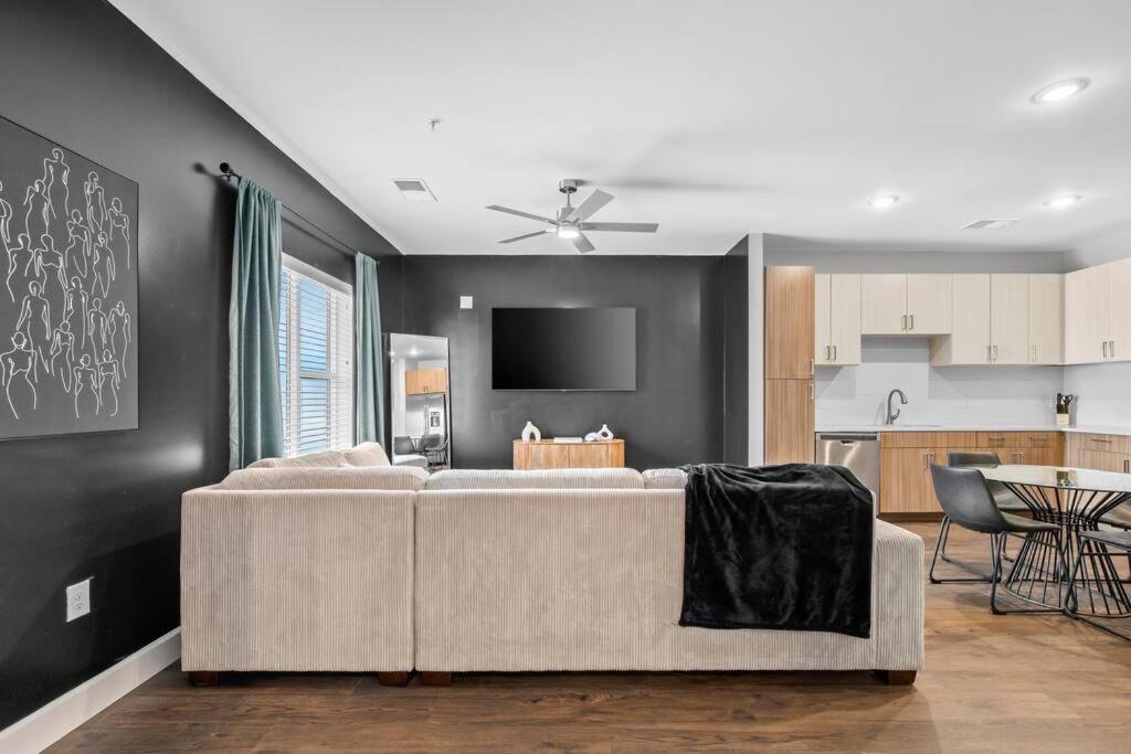 נאשוויל The Hollywood Suite The Gulch מראה חיצוני תמונה